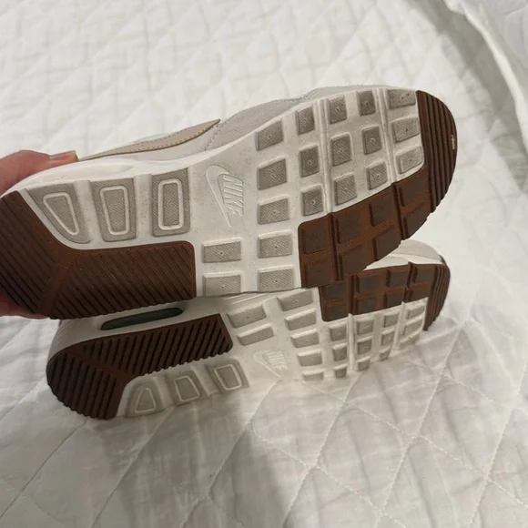 Nike White and Tan Sneakers - Picture 4 of 4